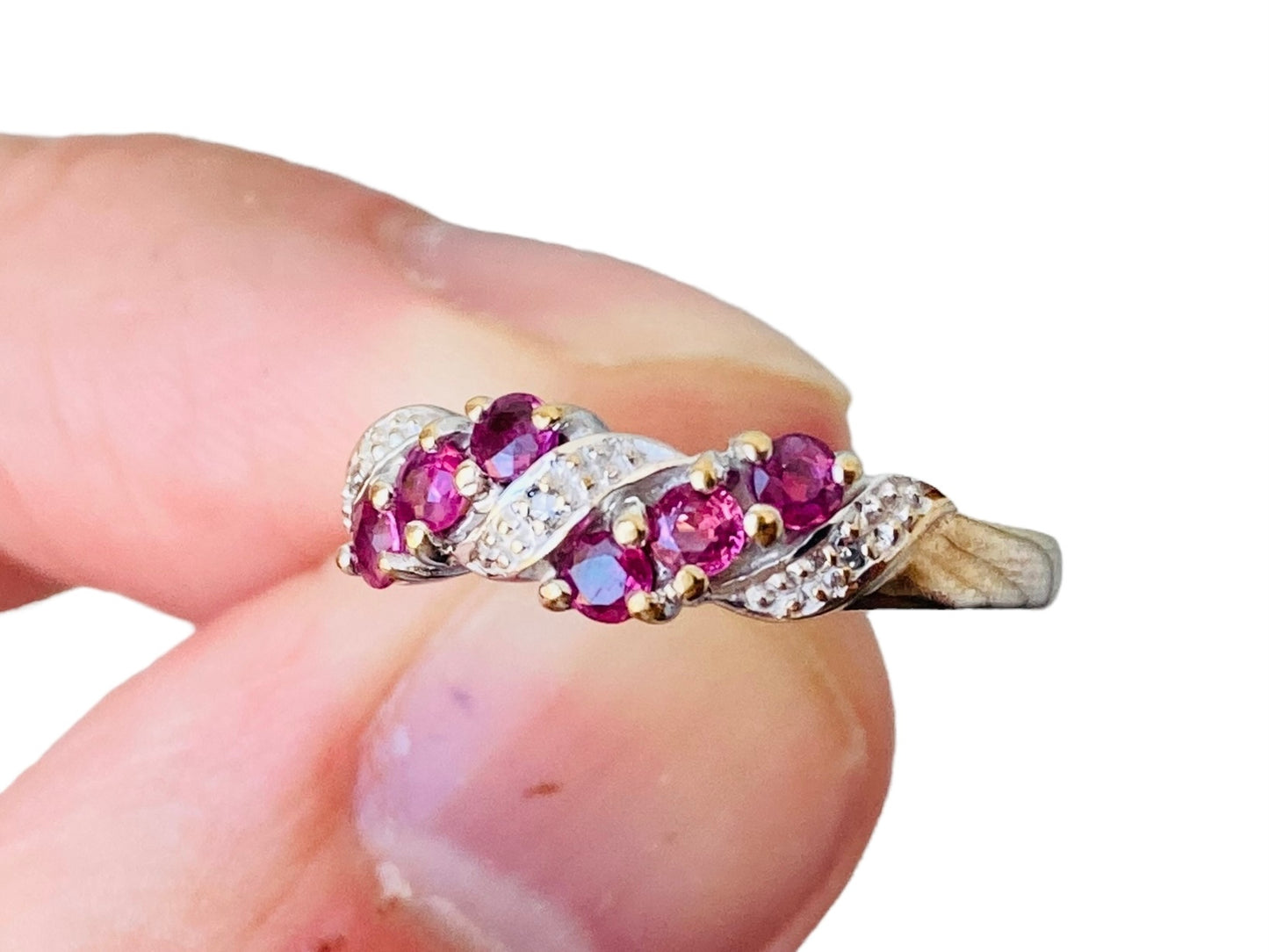 9ct Gold Ruby & Diamond Ring