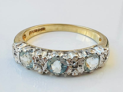 9ct Gold Aquamarine & Diamond Ring