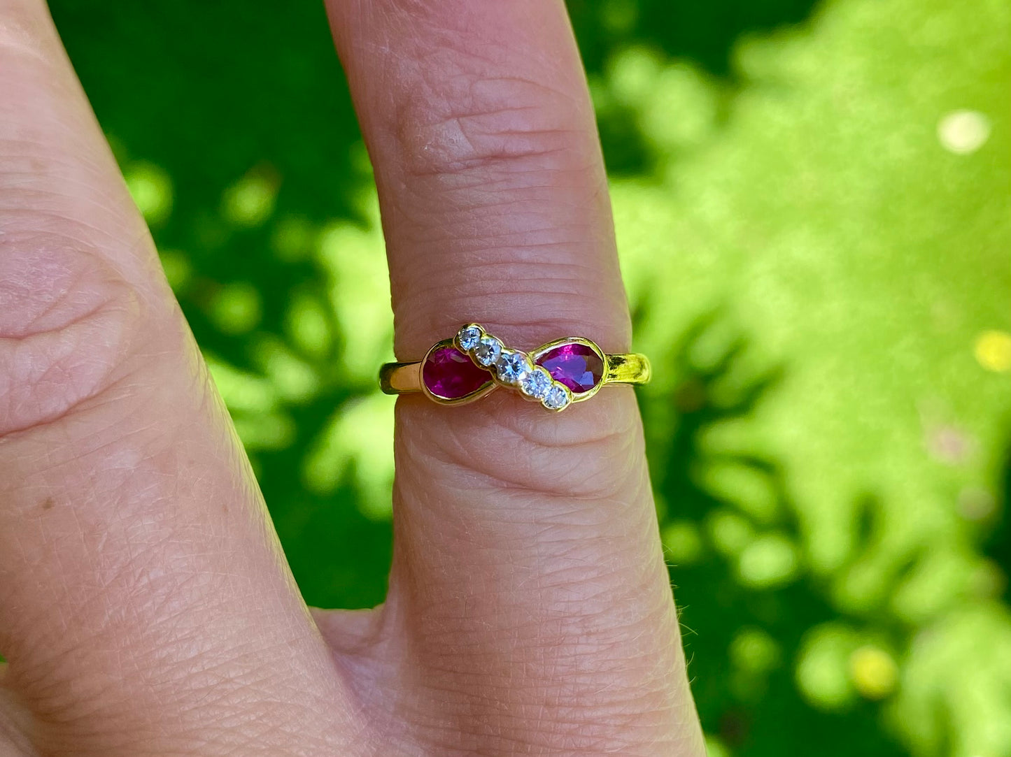 18ct Gold Ruby & Diamond Ring