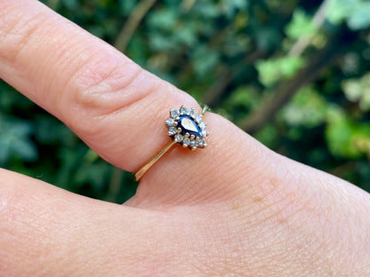 Vintage 9ct Gold Sapphire & Diamond Ring