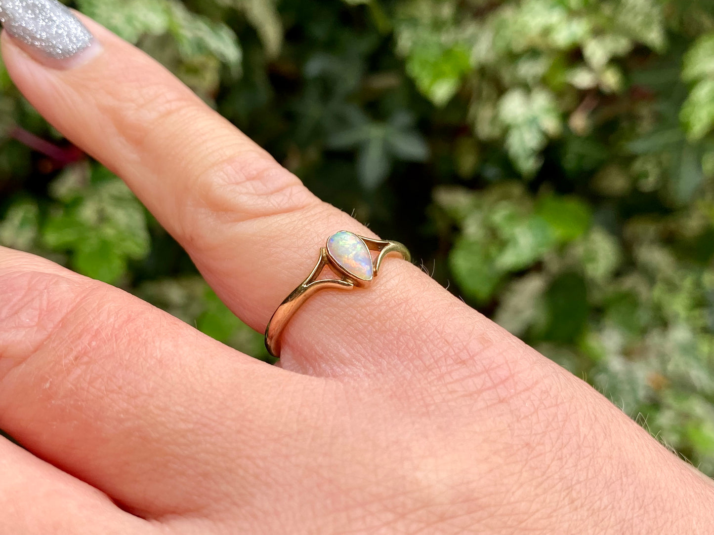 Antique 9ct Gold Opal Ring