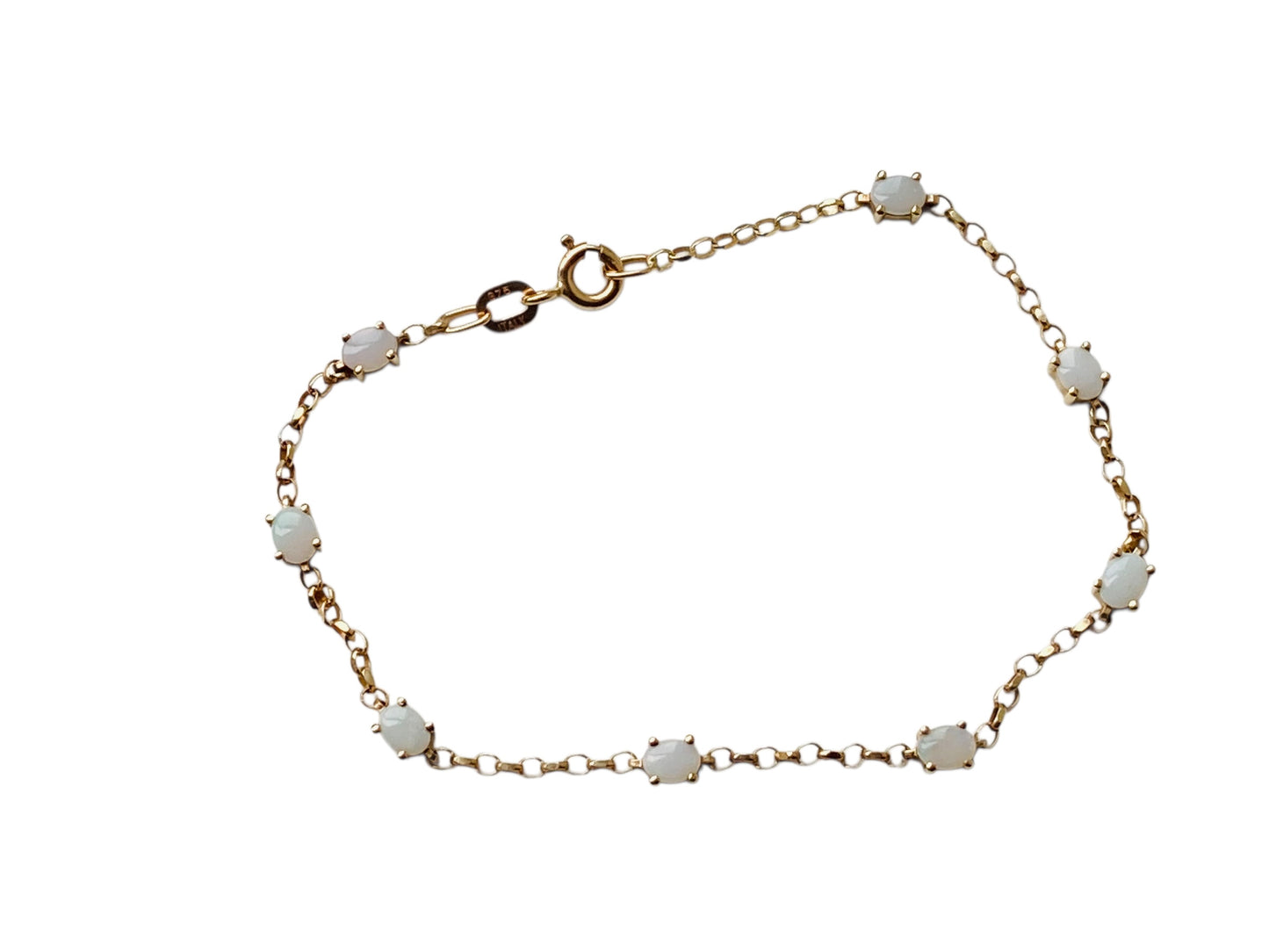 9ct Gold Opal Bracelet