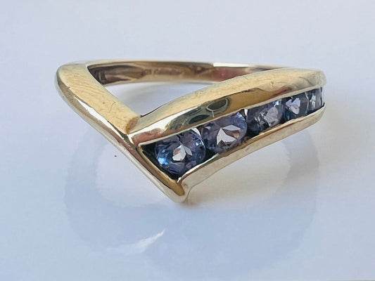9ct Gold Tanzanite Wishbone / Curved Ring