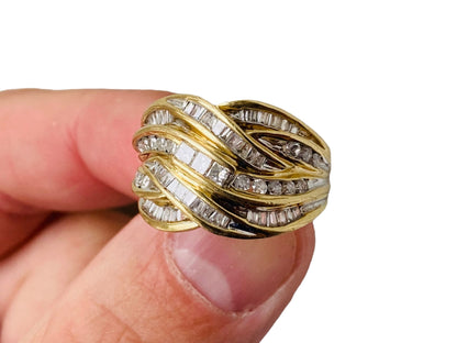 9ct Gold Diamond Ring
