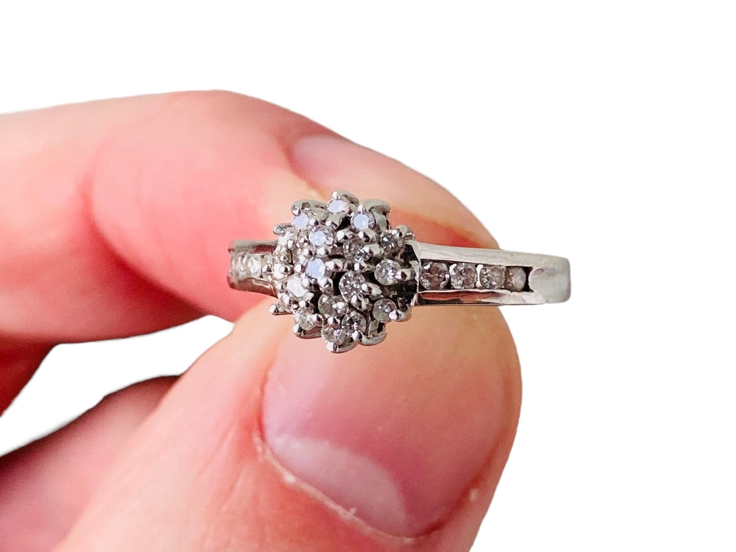 9ct Gold Diamond Ring