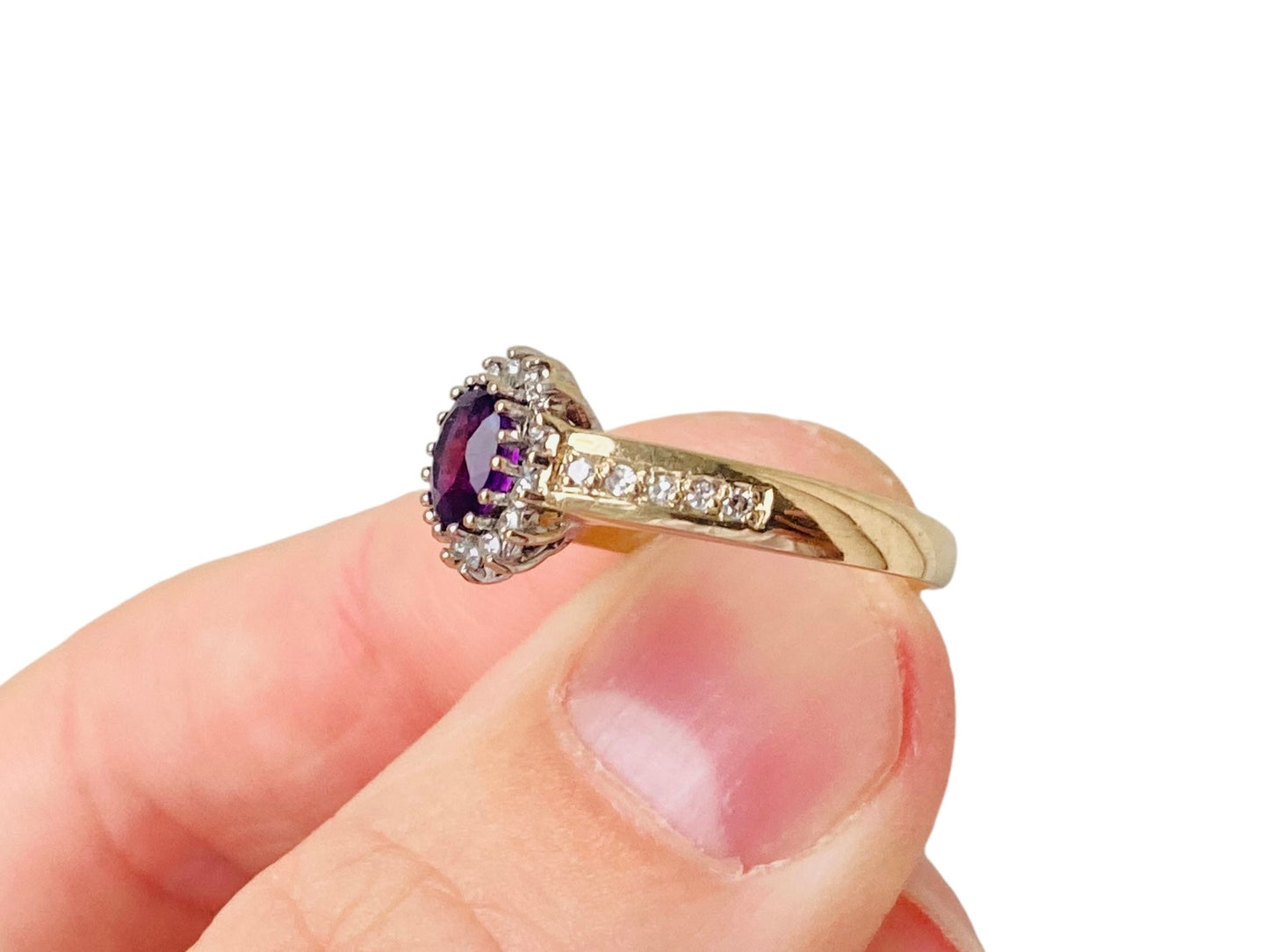 Vintage 9ct Gold Amethyst & Diamond Ring