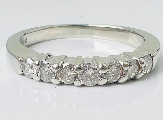 18ct Gold Diamond Ring