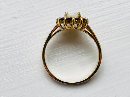 9ct Gold Opal & Black Onyx Ring