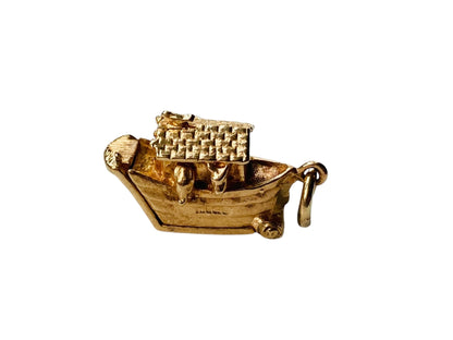 Vintage 9ct Gold Opening Noah's Ark Pendant