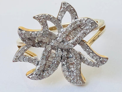 9ct Gold Diamond Ring
