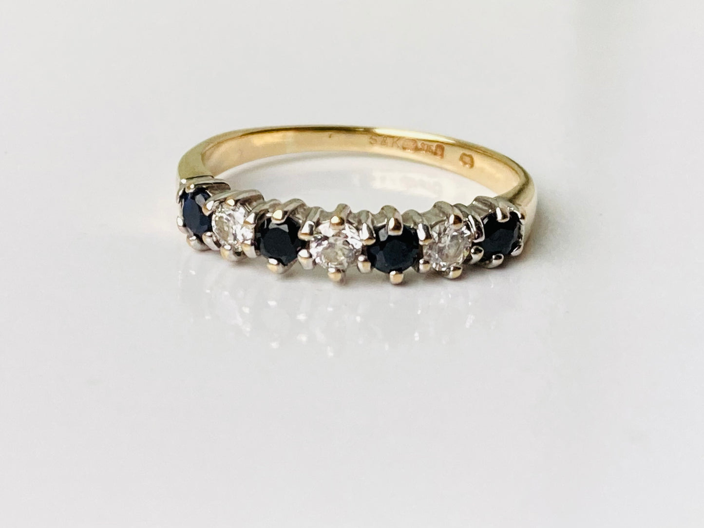 9ct Gold Sapphire & Diamond Ring