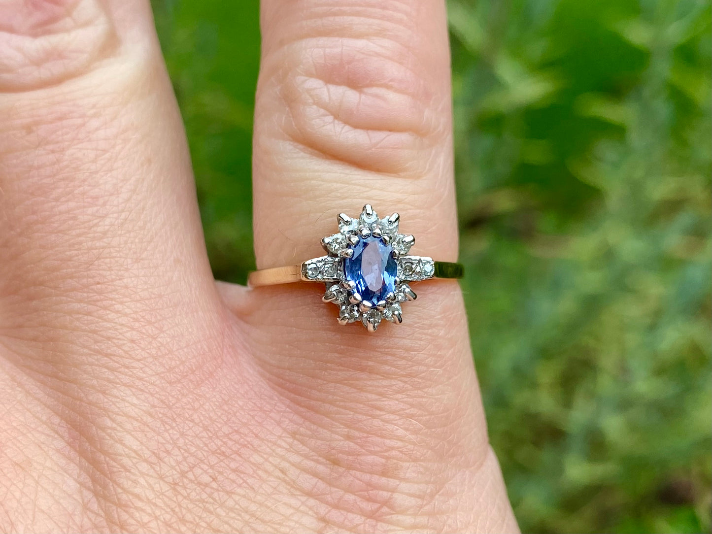 Vintage 9ct Gold Sapphire & Diamond Ring