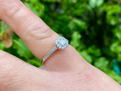 18ct Gold Diamond Halo Ring