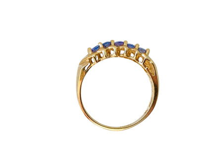 10ct Gold Tanzanite Ring
