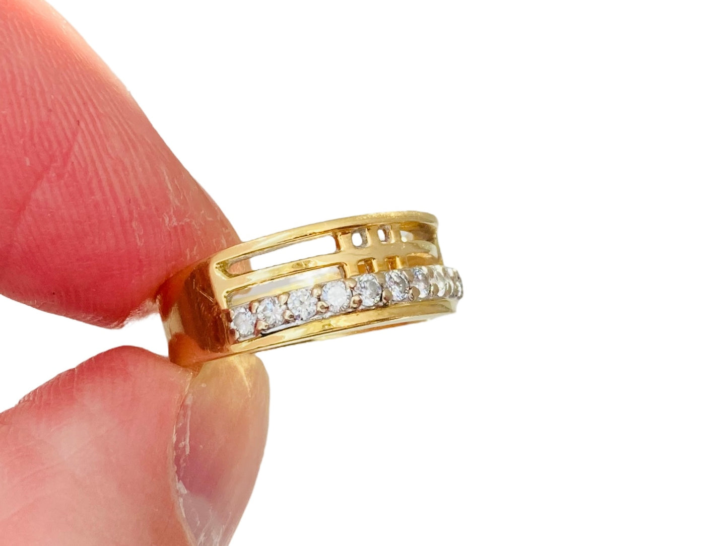 18ct Gold Diamond Ring