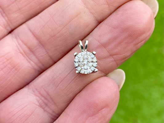 9ct Gold Diamond Pendant