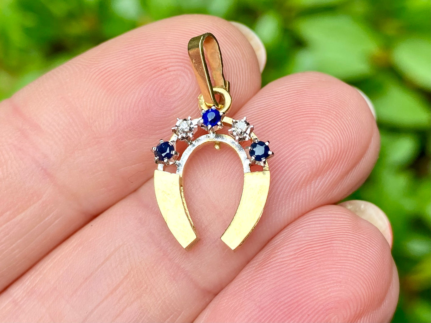 Vintage 9ct Gold Horseshoe Sapphire & Diamond Pendant