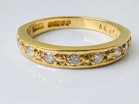 Vintage 18ct Gold Diamond Band Ring