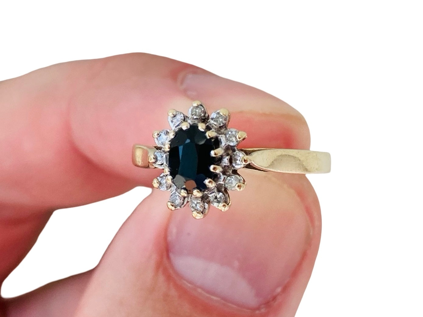 9ct Gold Sapphire & Diamond Ring