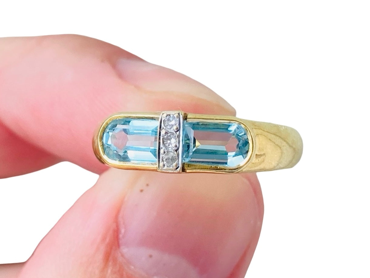 18ct Gold Aquamarine Diamond Ring