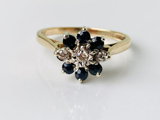 Vintage 9ct Gold Sapphire & Diamond Ring