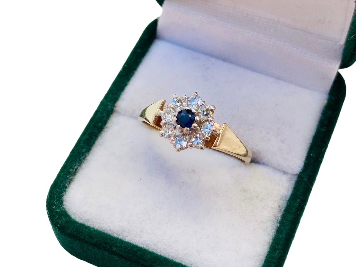 9ct Gold Sapphire & Diamond Cluster Ring