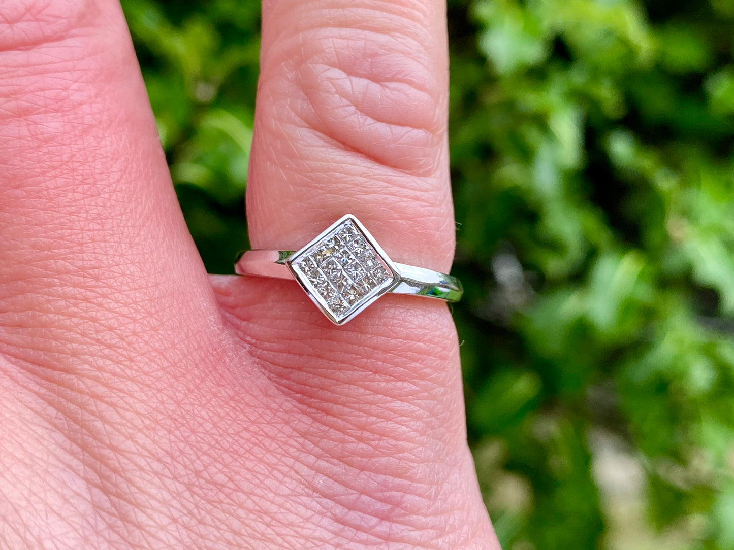 18ct Gold Diamond Ring