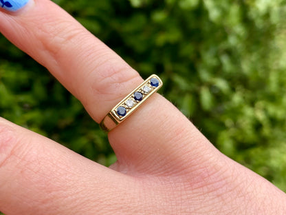 Vintage 9ct Gold Sapphire & Diamond Ring