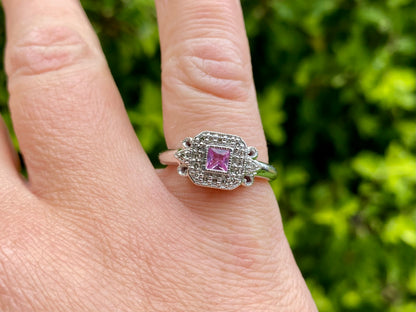 9ct Gold Pink Sapphire & Diamond Ring