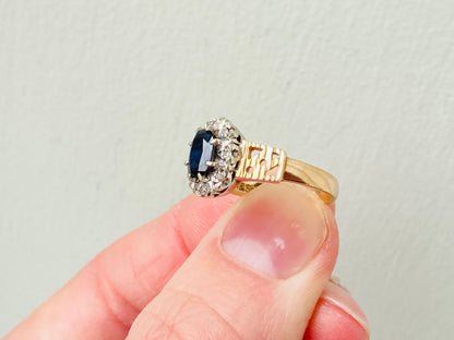 Vintage 9ct Gold Sapphire & Diamond Ring