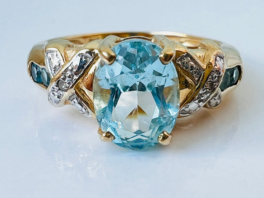 9ct Gold Topaz & Diamond Ring
