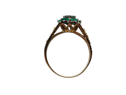 Vintage 9ct Gold Emerald & Diamond Ring