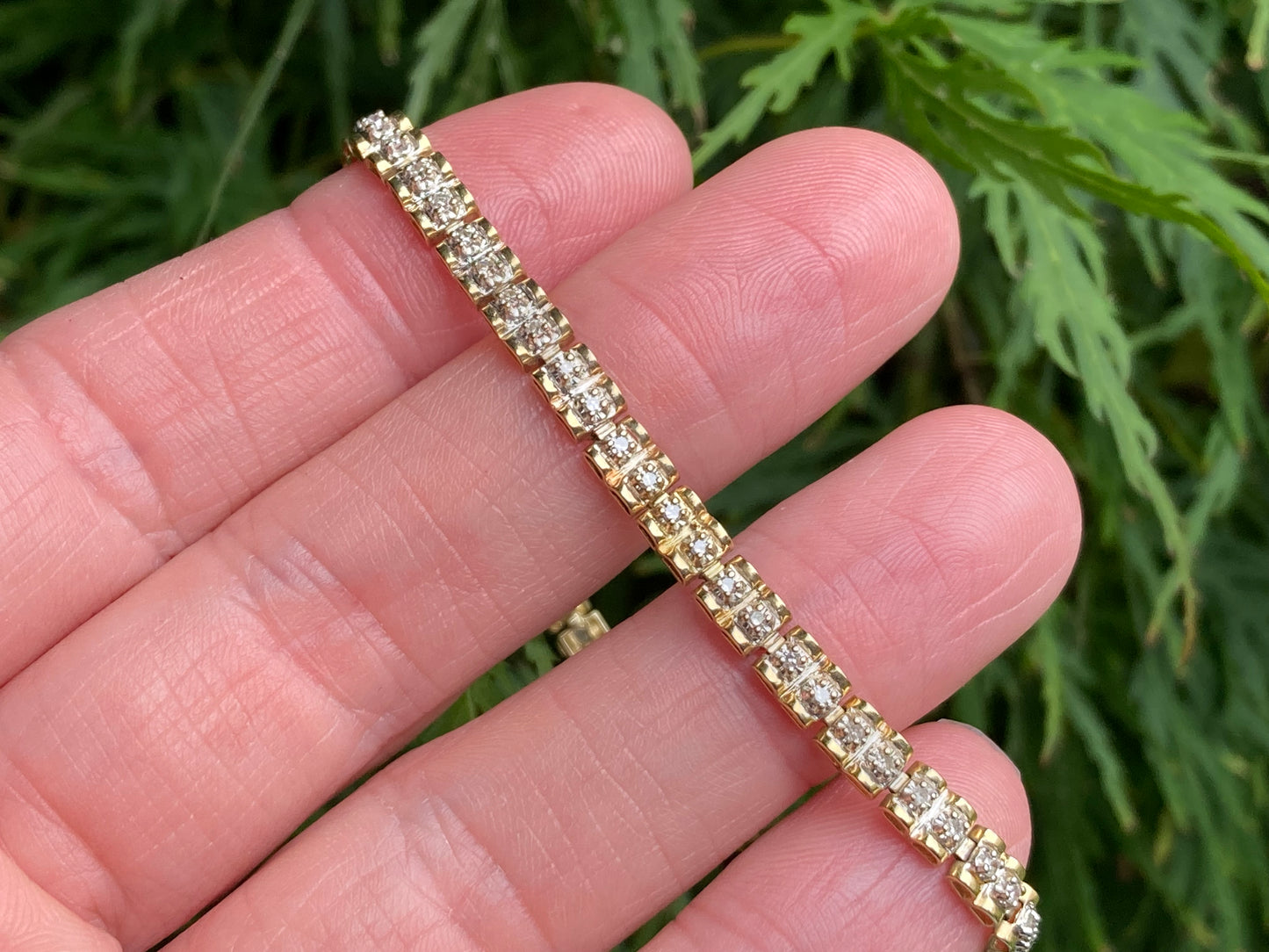 9ct Gold Diamond Bracelet