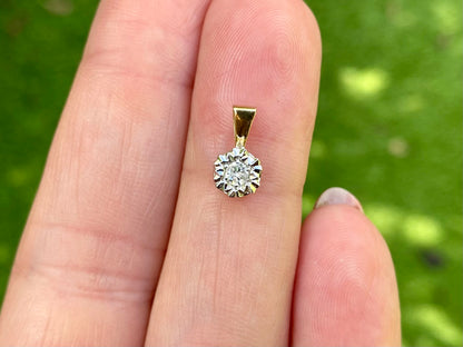 9ct Gold Diamond Solitaire Pendant