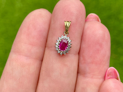 18ct Gold Ruby & Diamond Pendant