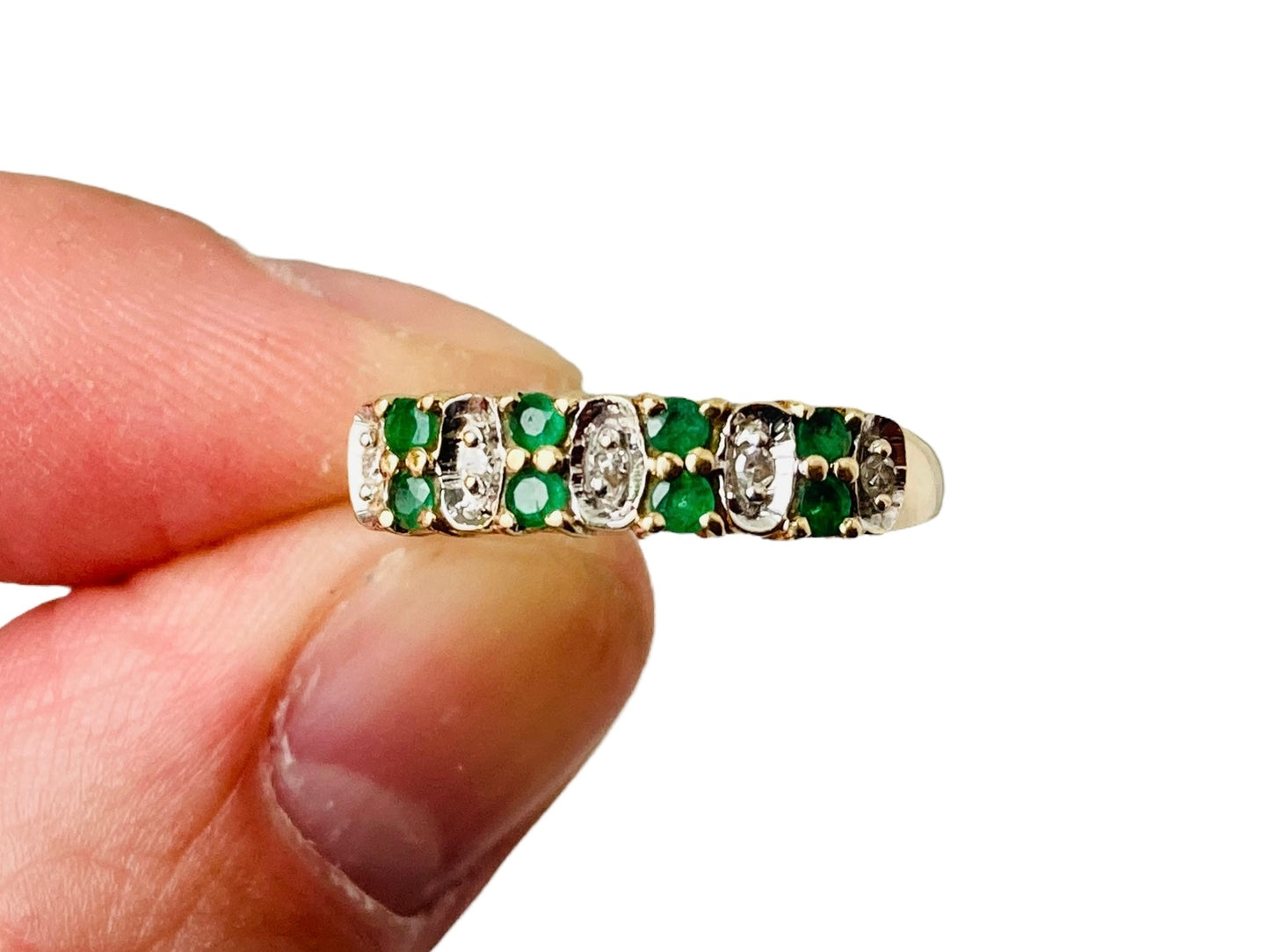 9ct Gold Emerald & Diamond Ring