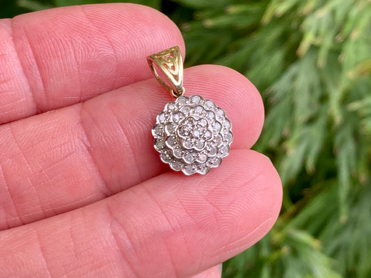 9ct Gold Diamond Cluster Pendant