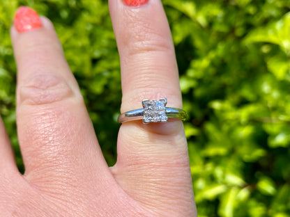 9ct Gold Diamond Ring