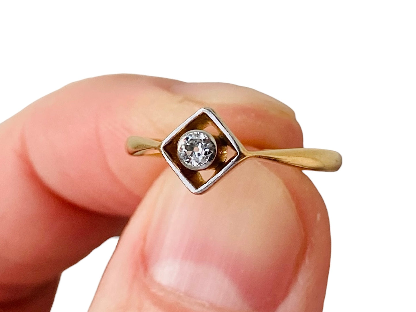 Antique 18ct Gold Diamond Ring