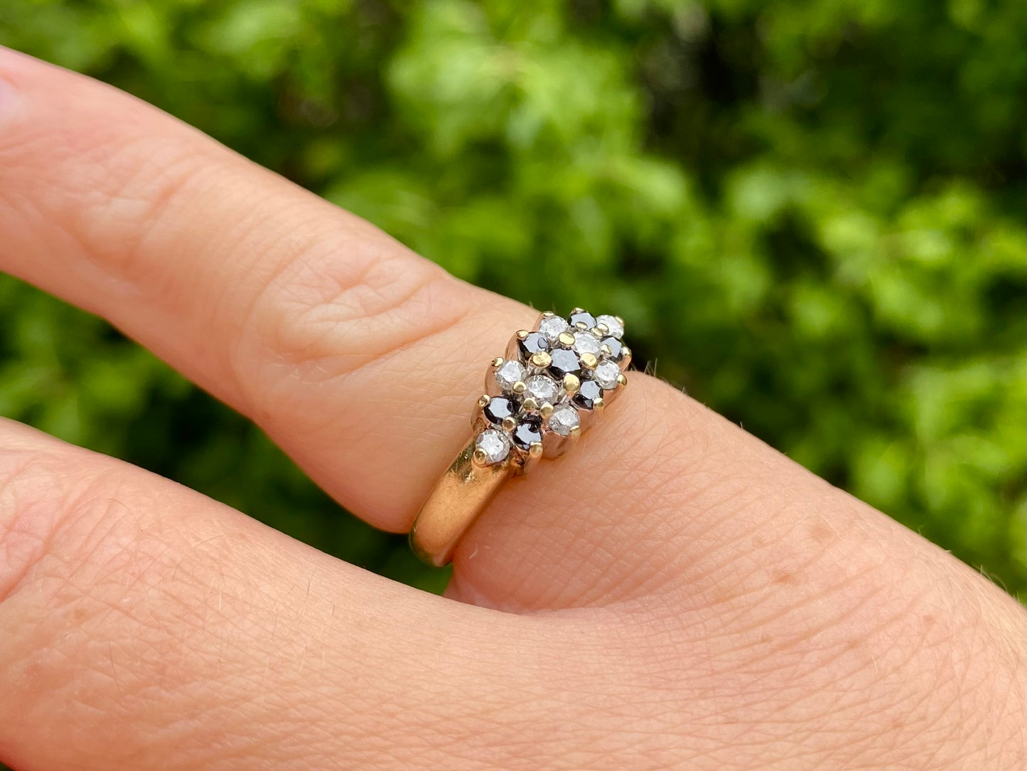 9ct Gold Black & White 0.50ct Diamond Ring