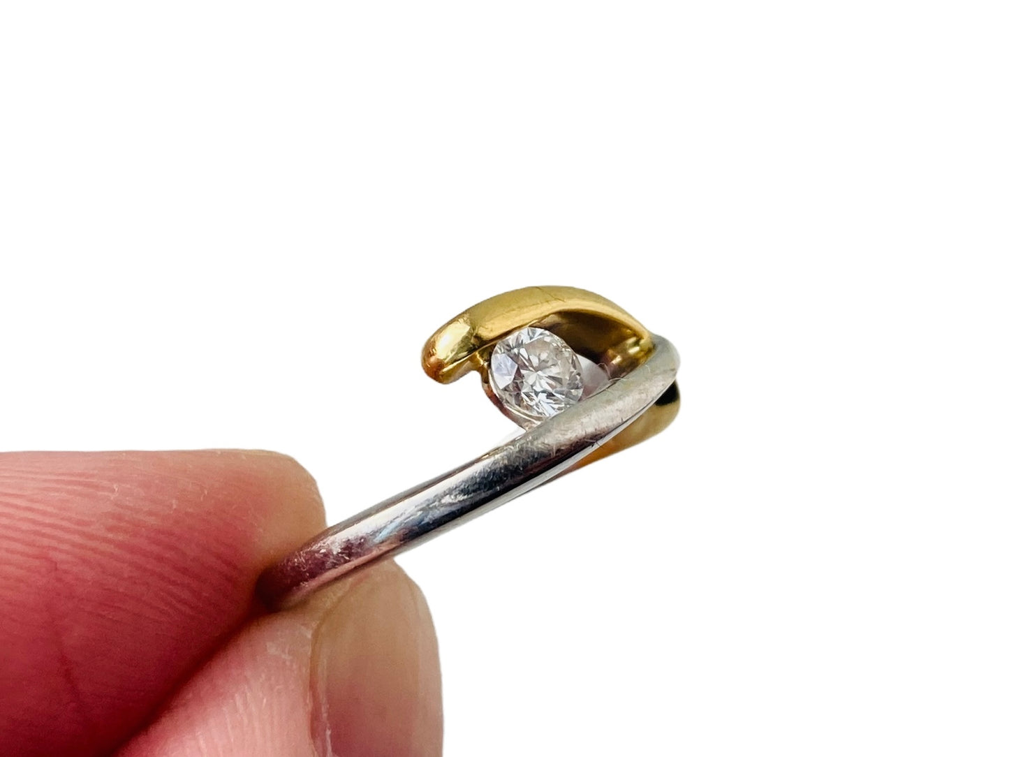 18ct Gold Diamond Ring