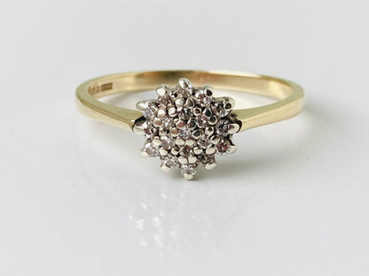 Vintage 9ct Gold Diamond Ring