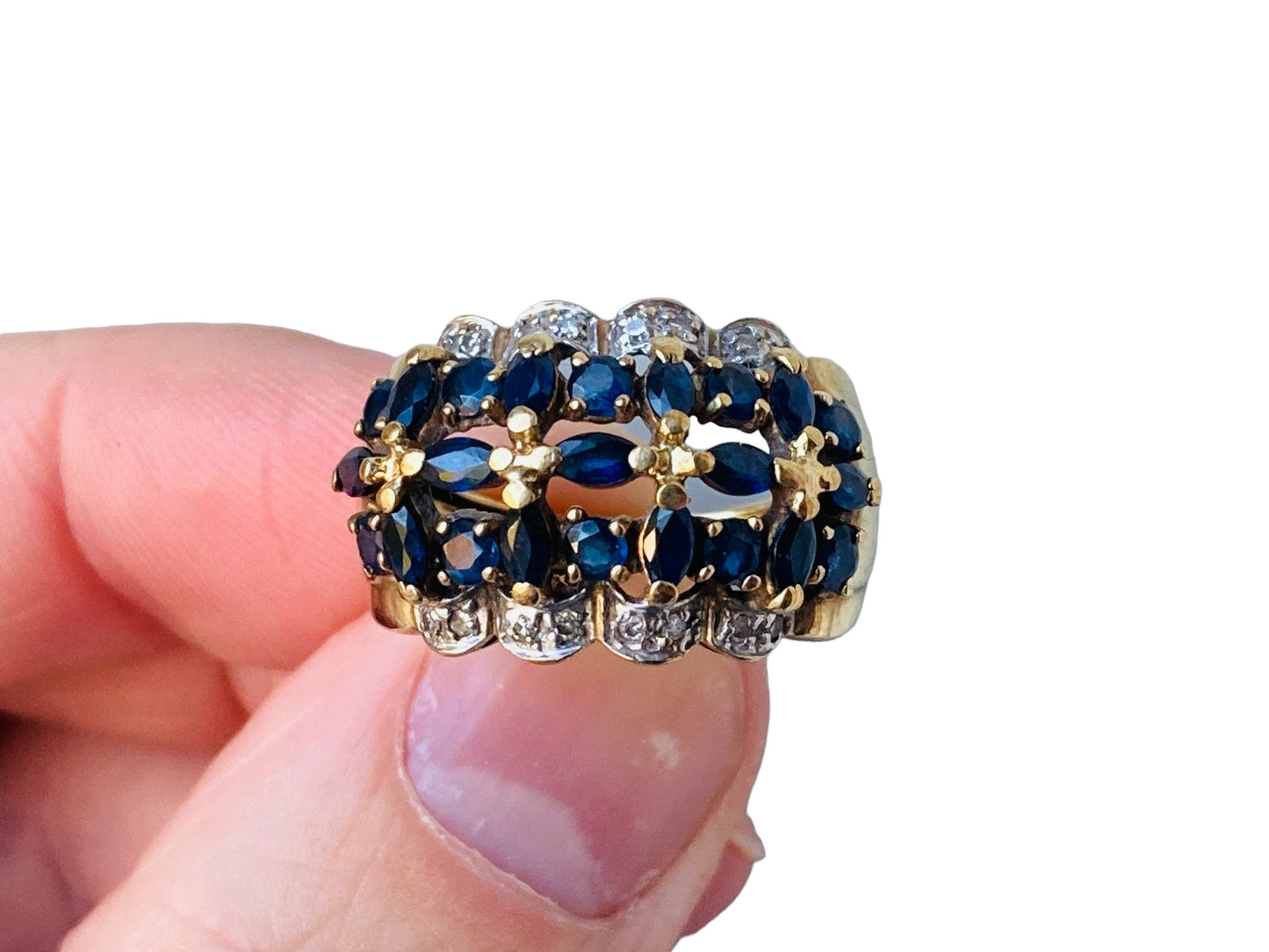 9ct Gold Sapphire & Diamond Ring