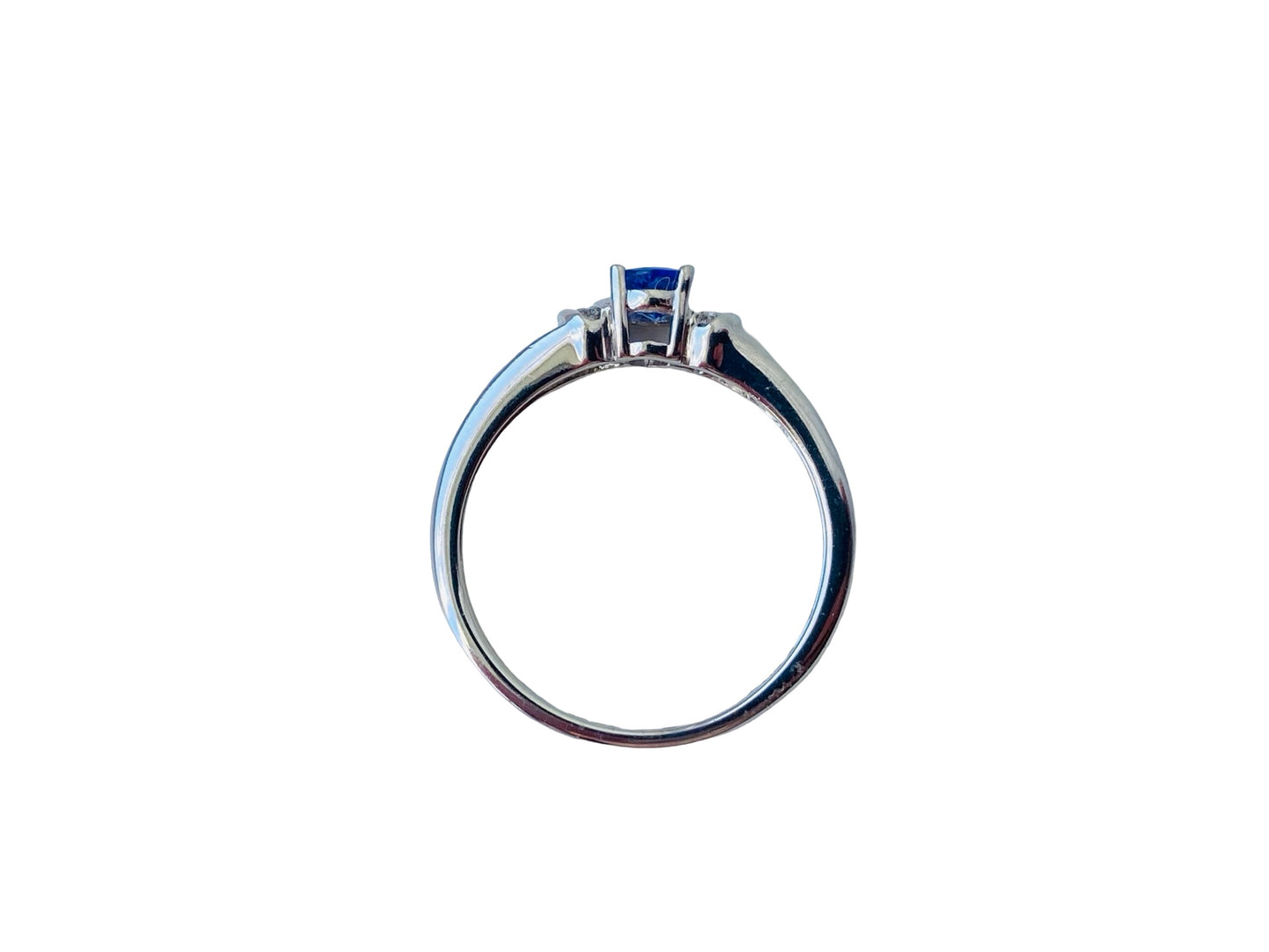 9ct Gold Tanzanite & Diamond Ring