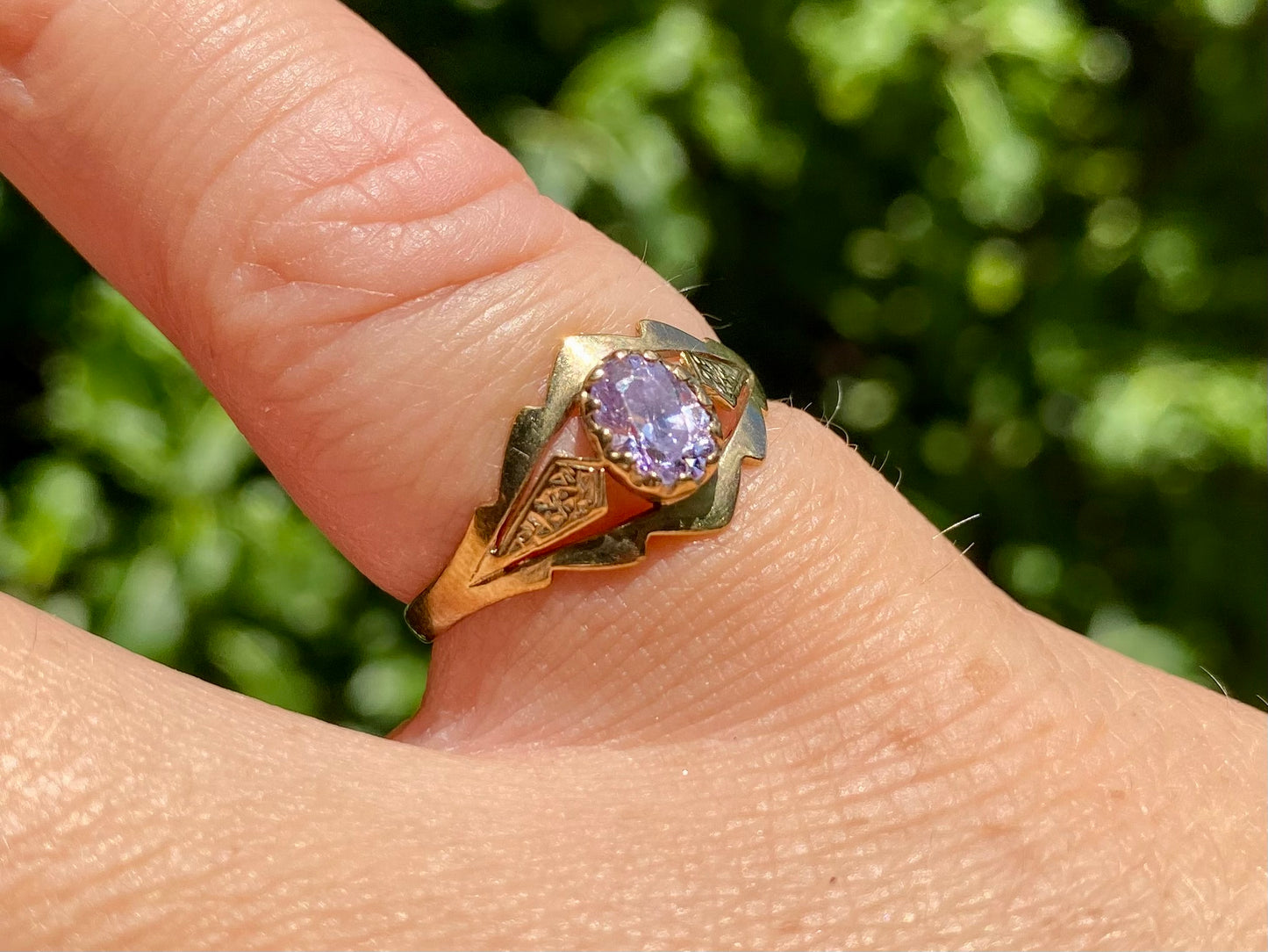 Vintage 9ct Gold Amethyst Ring