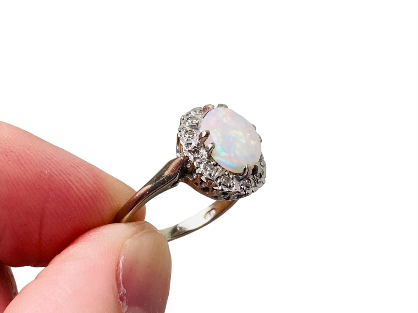 Vintage 9ct Gold Opal & Diamond Ring