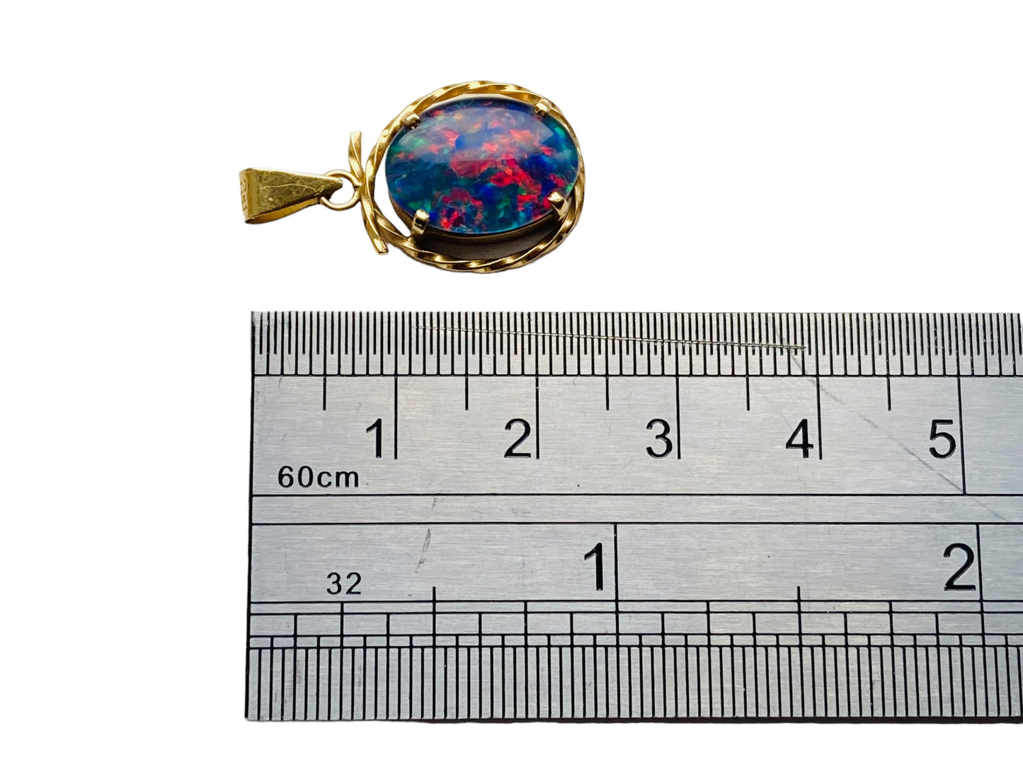 9ct Gold Opal Pendant