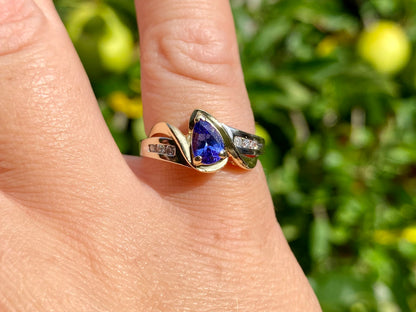 14ct Gold Tanzanite & Diamond Ring