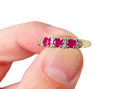 9ct Gold Ruby & Diamond Ring