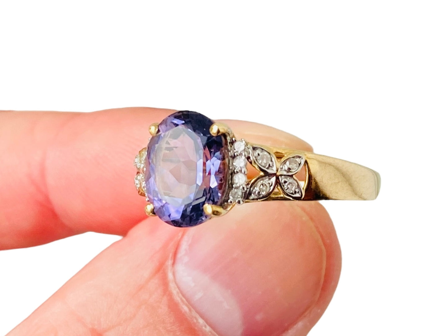9ct Gold Iolite & Diamond Ring